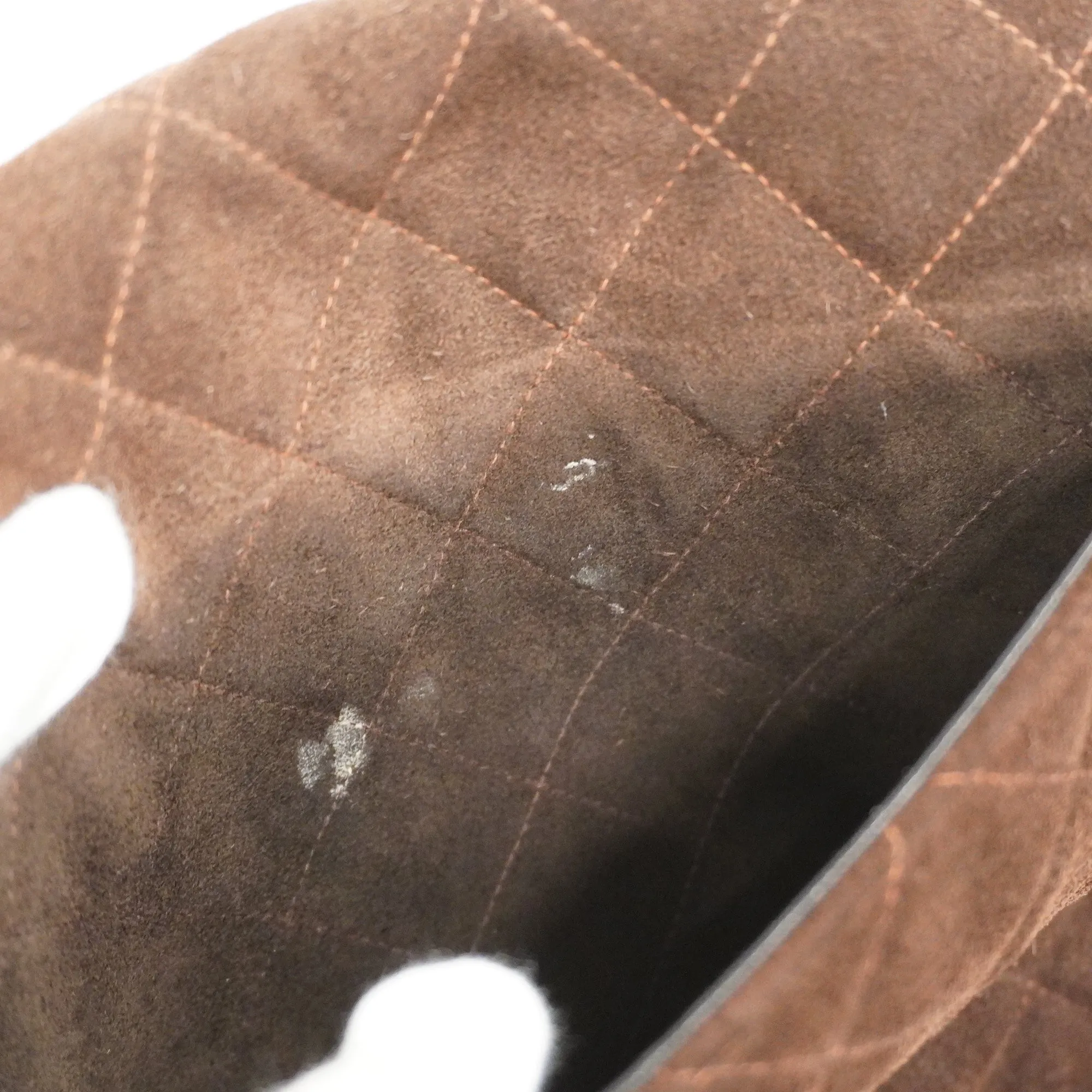 CHANELAuth  Matelasse Women's Suede Shoulder Bag Brown