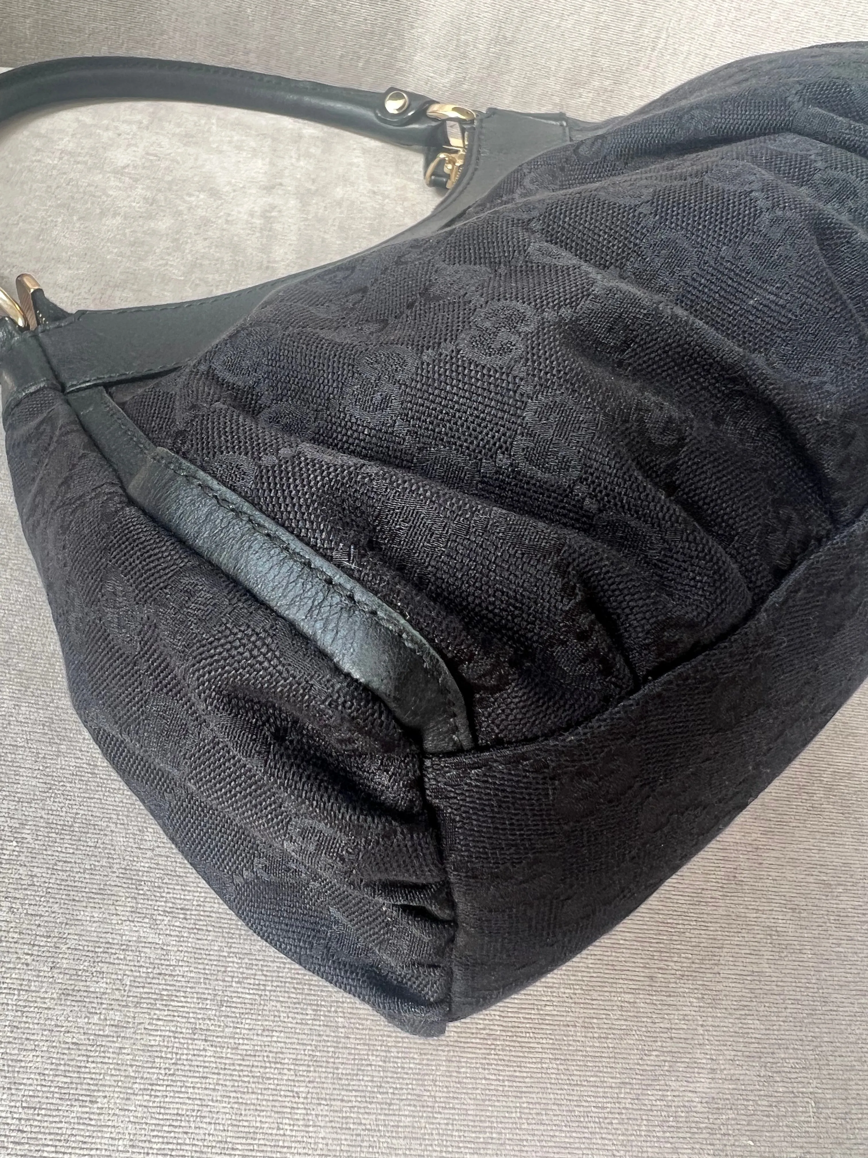 Gucci GG Canvas Small Black Abbey D Ring Hobo
