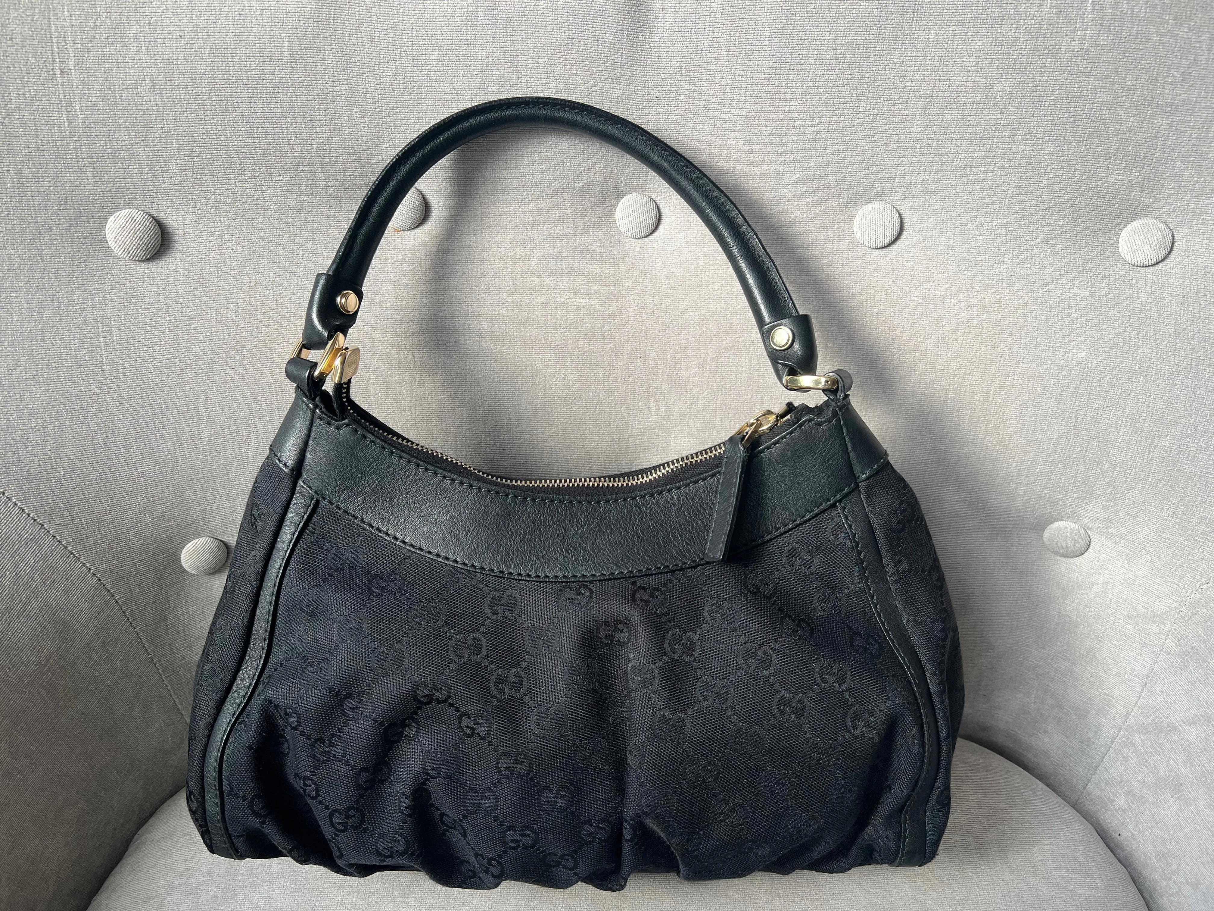 Gucci GG Canvas Small Black Abbey D Ring Hobo