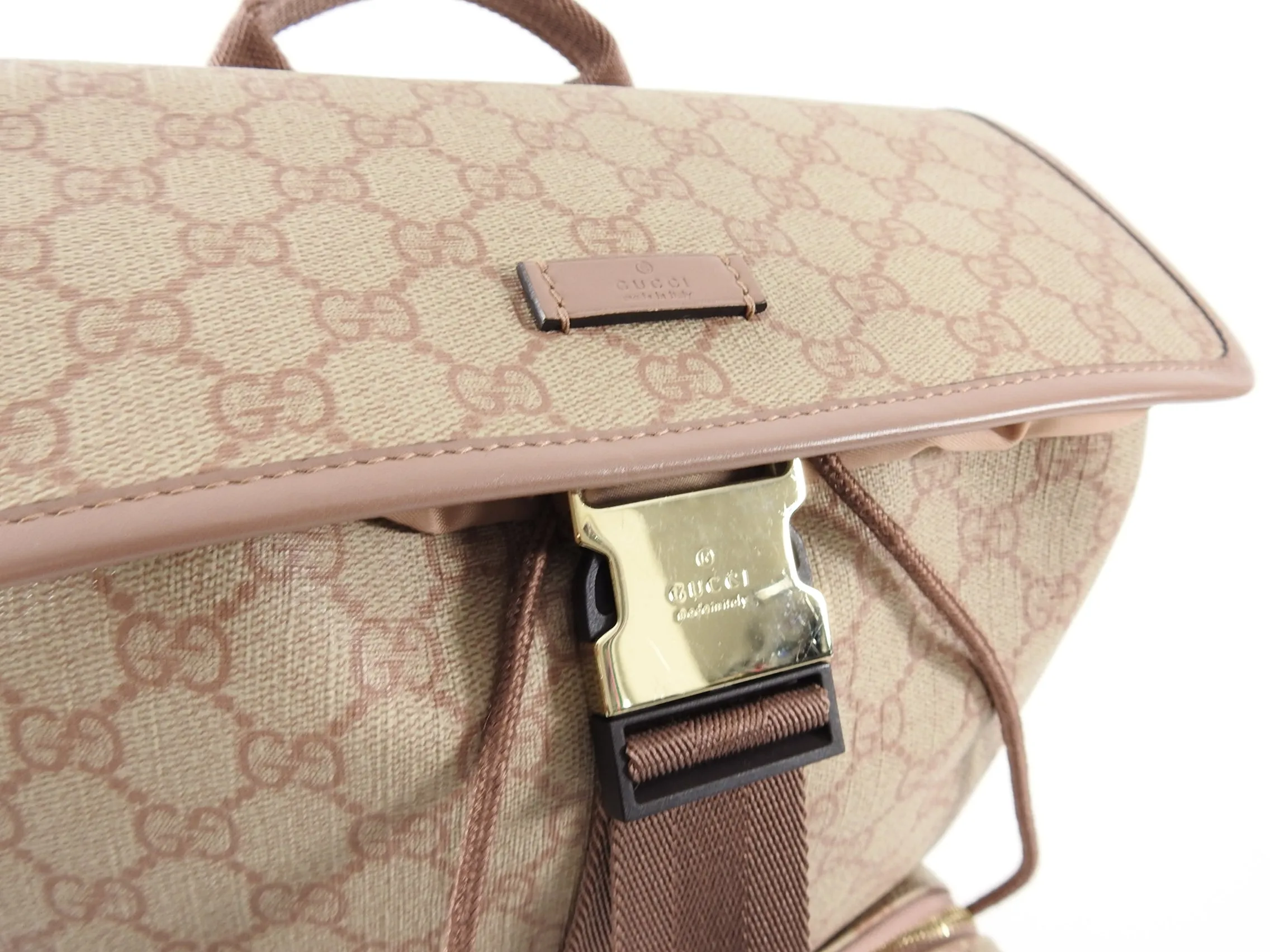 Gucci Monogram Supreme Winter Rose 246103 Backpack Bag