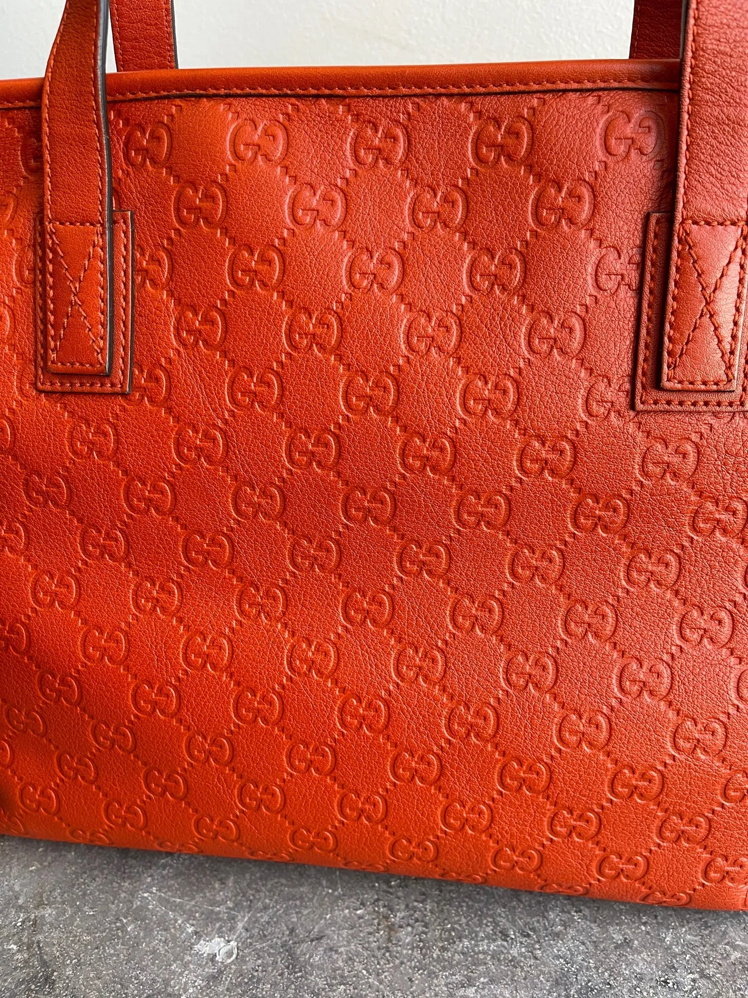 Gucci orange tote
