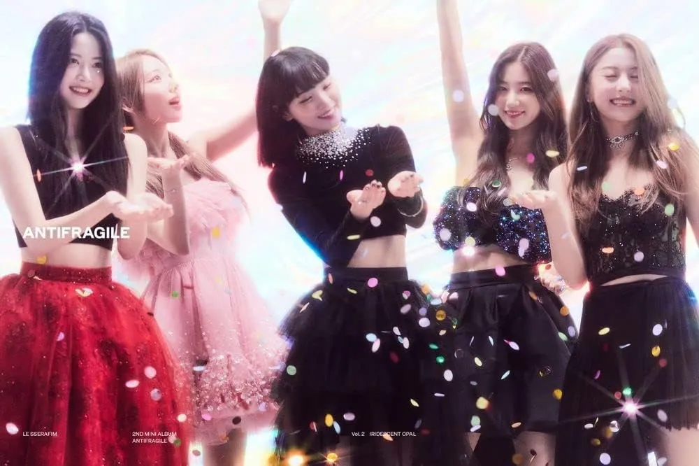 LE SSERAFIM ANTIFRAGILE 2nd Mini Album COMPACT Version CD Booklet Photocard Postcard Tracking (PINK DIAMOND Version)