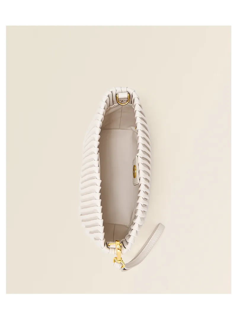 Striking Pleat Leather Shoulder Bucket Bag